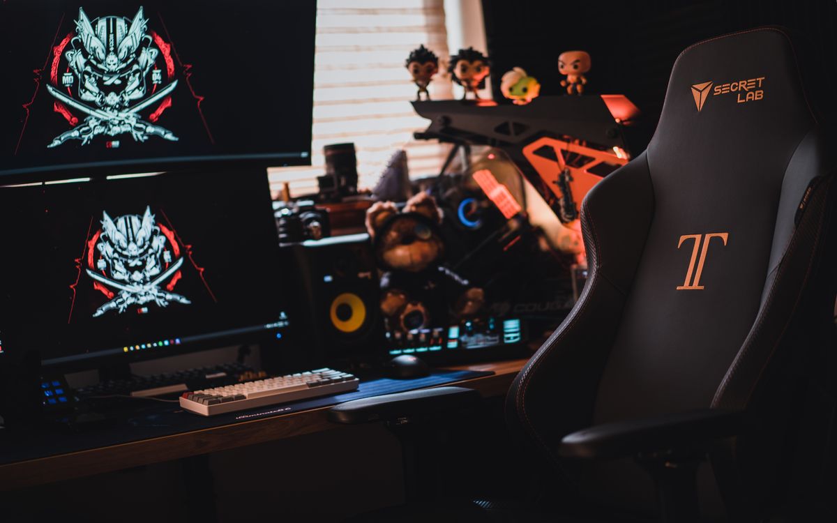 Experience unparalleled comfort and support with our top-rated gaming chairs for big guys in 2023